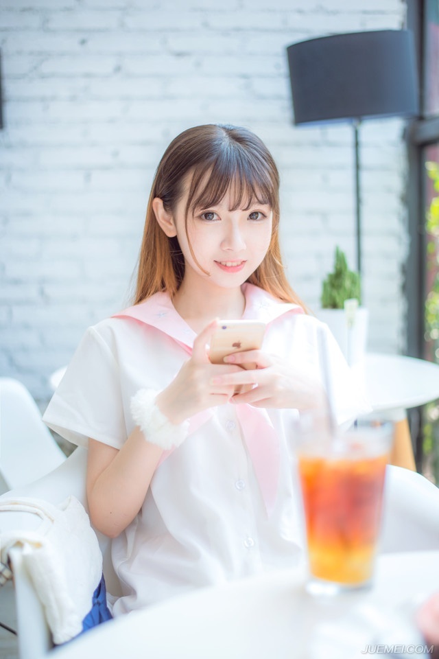 等于是变相的回绝了献帝，让曹操能够继续携天子而令诸侯。
